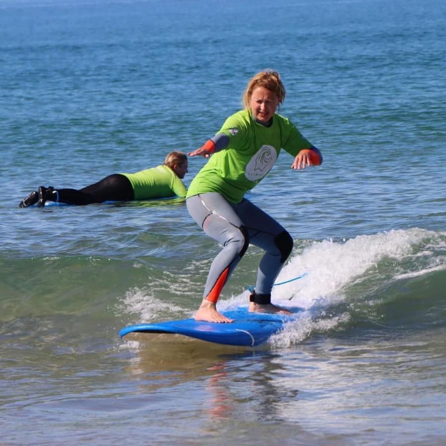 Getwet Surfcamp Panzió Costa de Caparica Kültér fotó